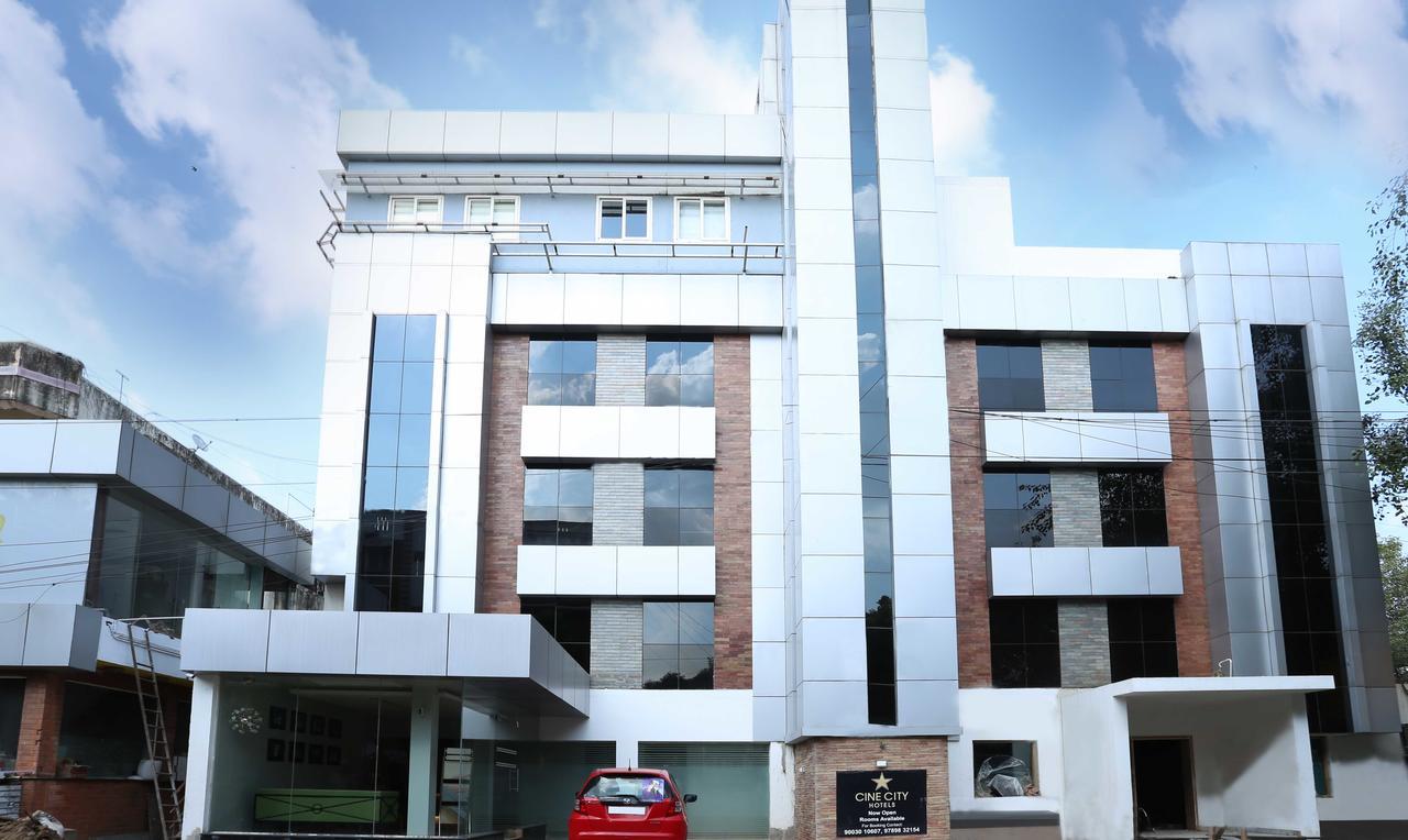 Treebo Trend Cine City Chennai Ngoại thất bức ảnh